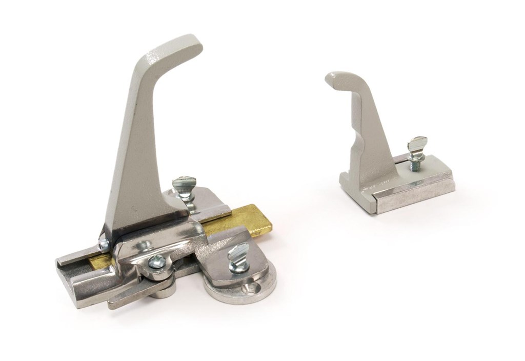 Model 5 Mortuary Fastener