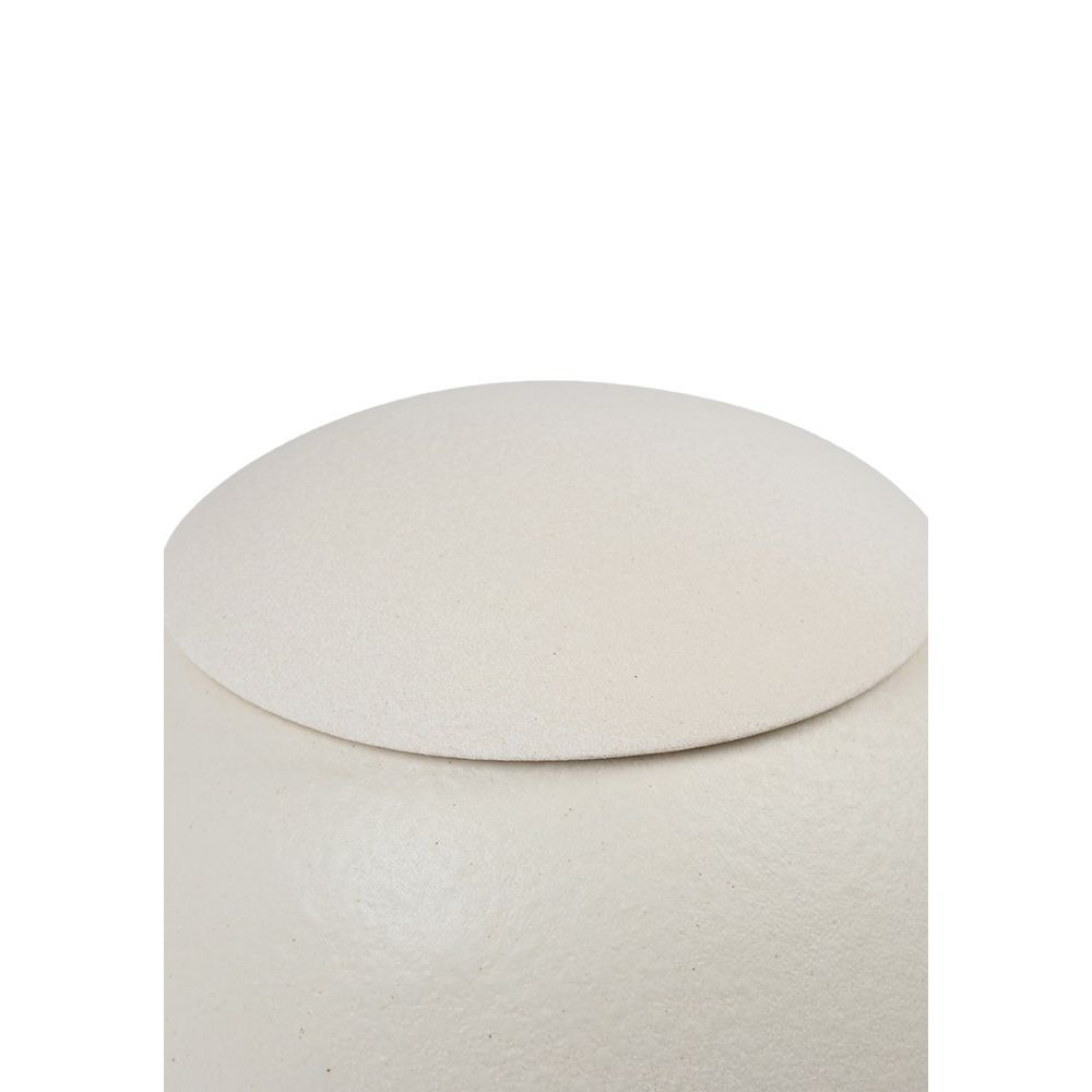 UPOLAUR02_4.jpg
