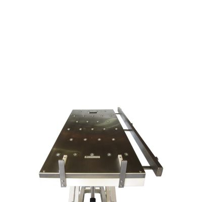 HY31102B - Rollend plateau voor kist + leidende rail