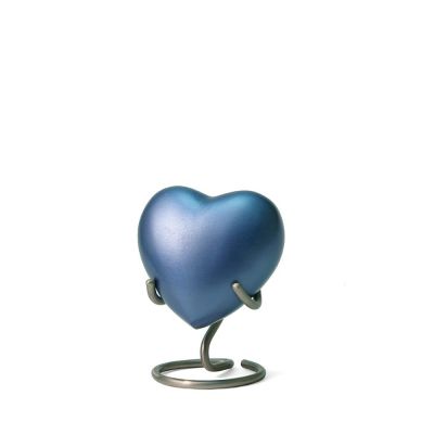 TB5290H | Monterey Blue heart Keepsake