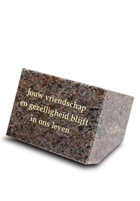 A132I | Massief blok + tekst | 8x11x8cm