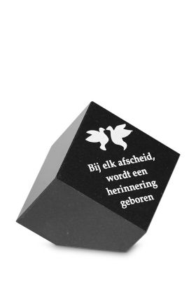 A133T | Massief blok + tekst | 9x9x9cm