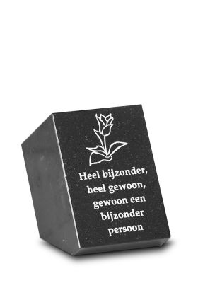 A137M | Massief blok + tekst | 8x11x8cm