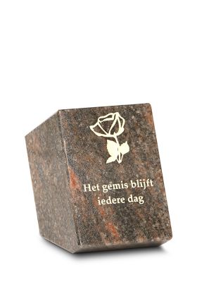 A137Q | Massief blok + tekst | 8x11x8cm